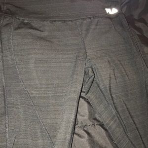 Woman’s Fila running leggings in a size medium